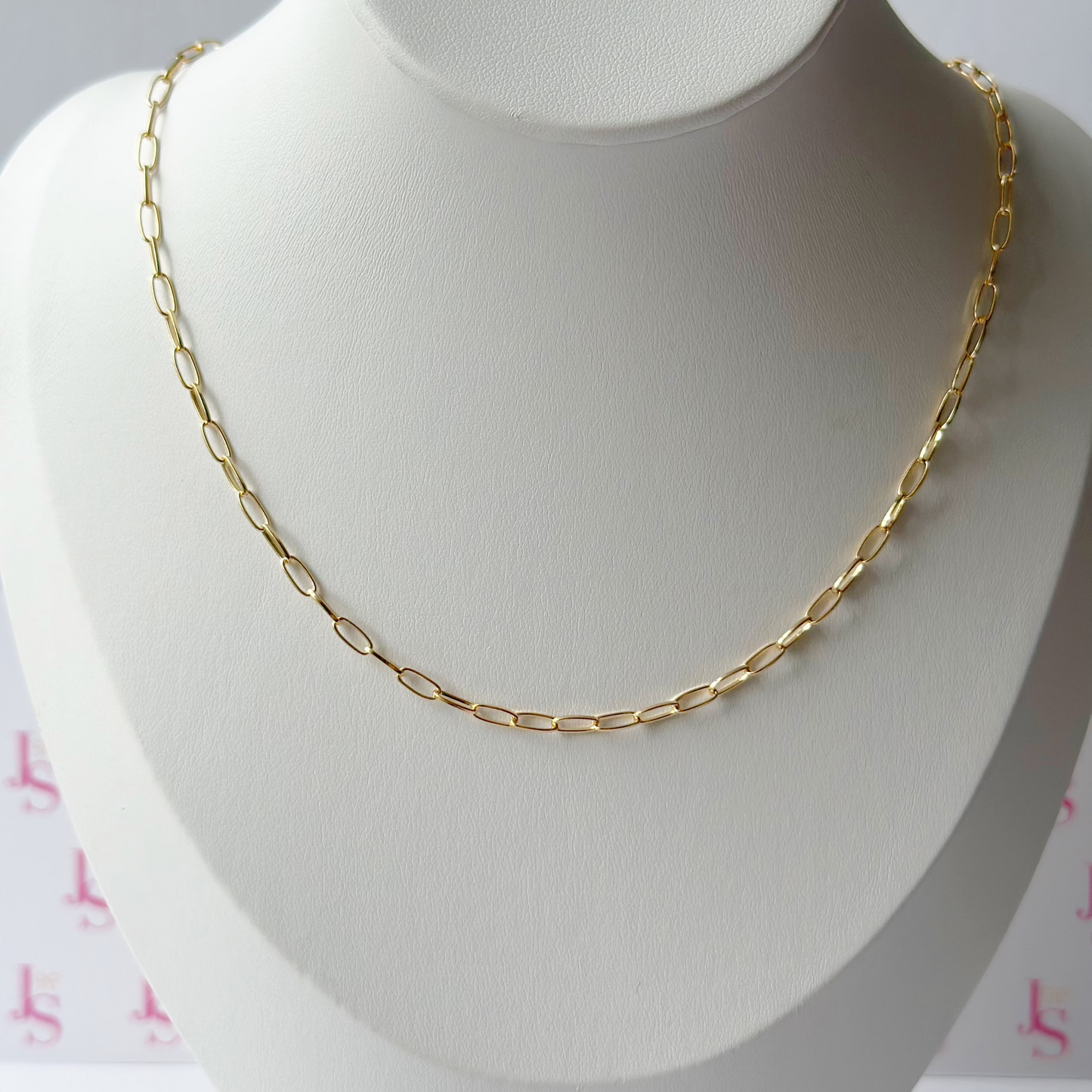 Medium Paperclip Chain