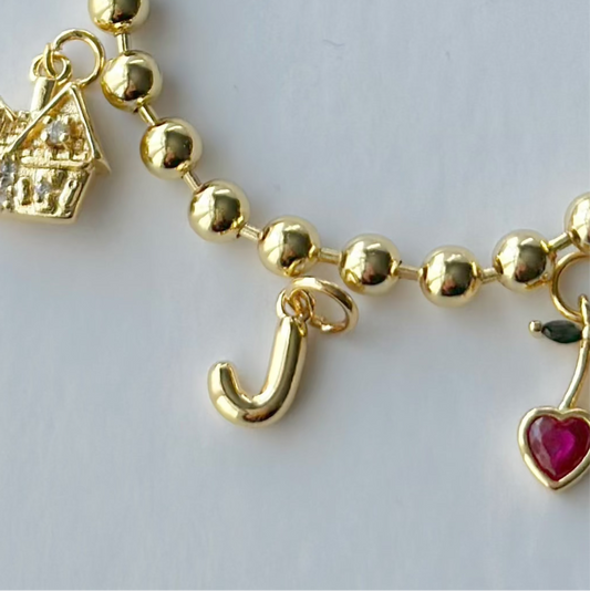 Tiny Initial Letter